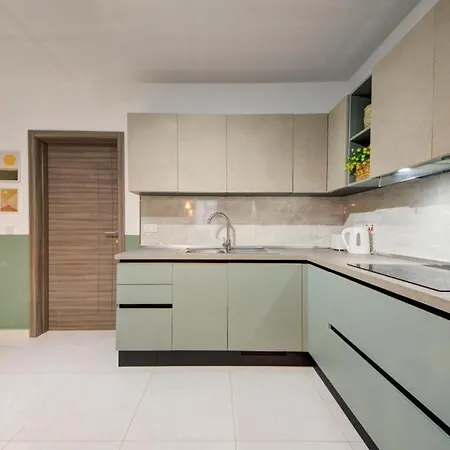 The Residences Close To Marina & Promenade By 360 Estates Gzira