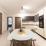 Apartment The Residences Close To Marina & Promenade By 360 Estates