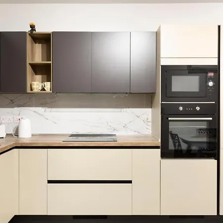 The Residences Close To Marina & Promenade By 360 Estates *