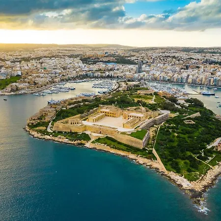 The Residences Close To Marina & Promenade By 360 Estates