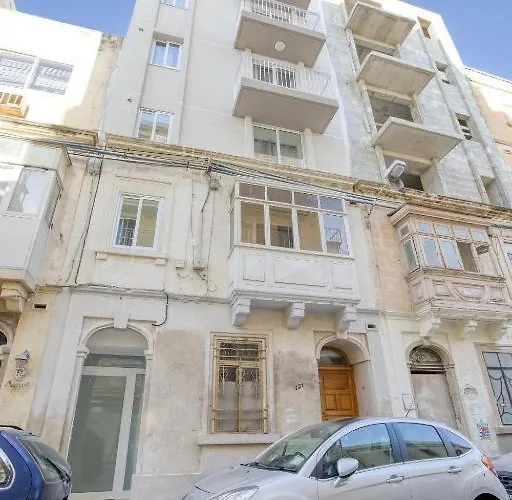 The Residences Close To Marina & Promenade By 360 Estates *